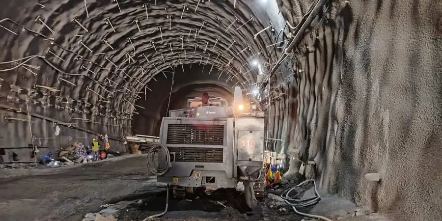 Geotechnical Excavation Monitoring in Houston: Real-Time Control for Deep Urban Cuts